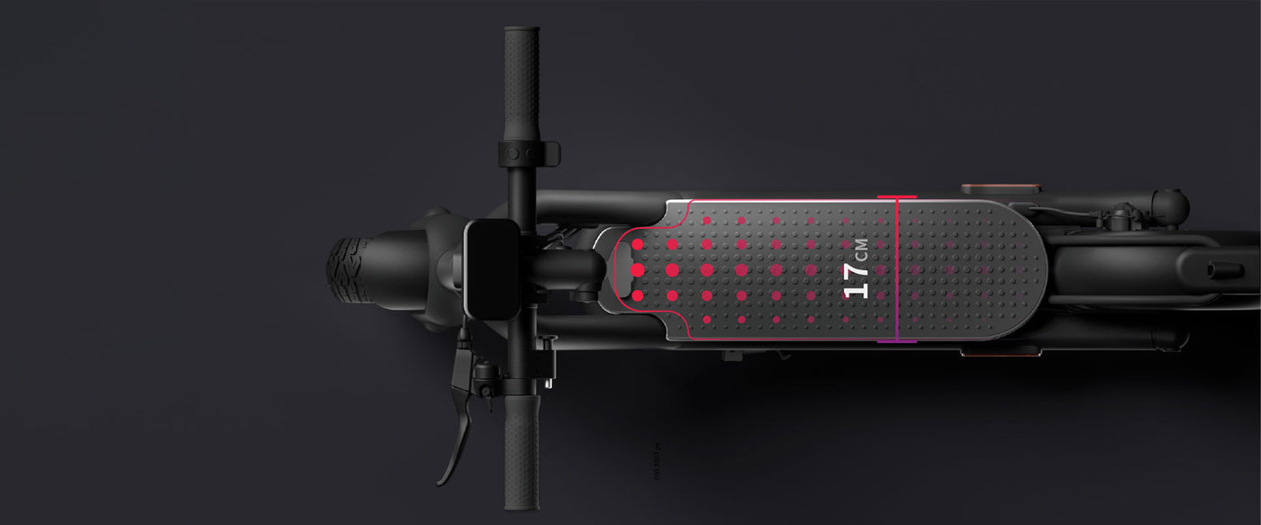 Wide deck coming through